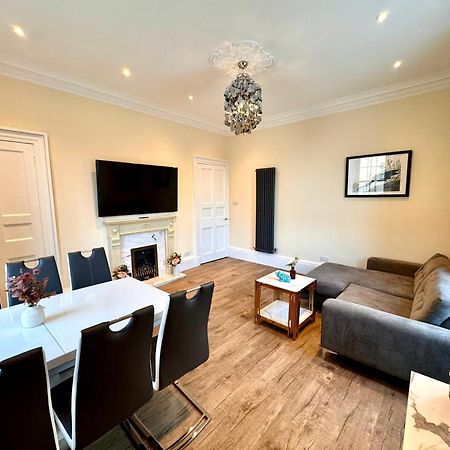 Georgian Luxury Apartment - Superfast Wifi - Parking Available エディンバラ エクステリア 写真